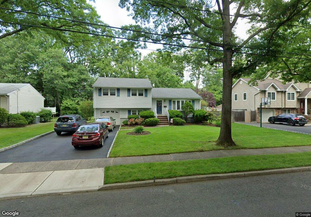 57 Jay Dr, Paramus, NJ 07652 - photo 1