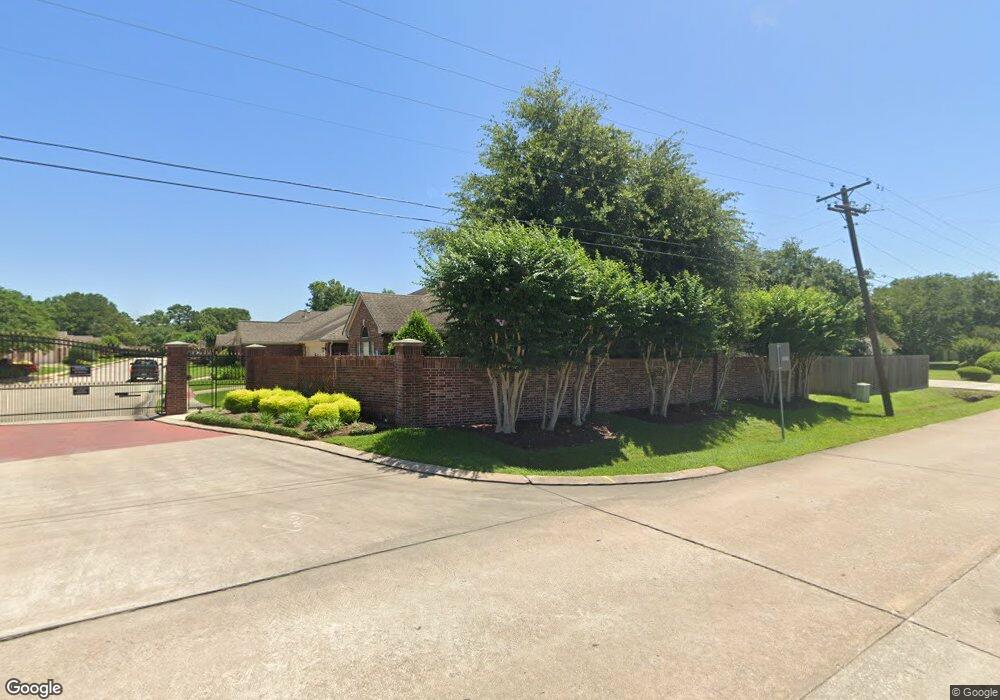 301 Parkwood Village, Friendswood, TX 77546 - photo 1