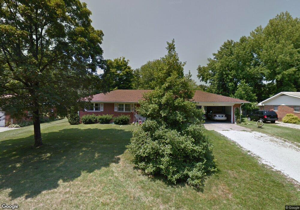 2 S Potter St, Freeburg, IL 62243 - photo 1