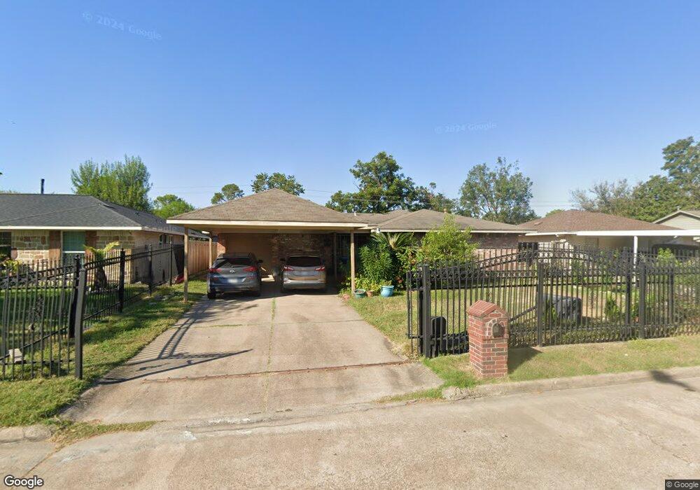 1218 Pilot Point Dr, Houston, TX 77038 - photo 1