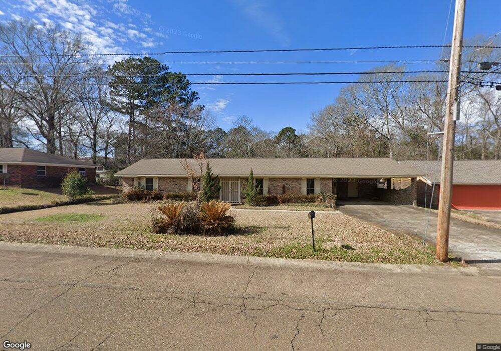 409 West Ave N, McComb, MS 39648 - photo 1