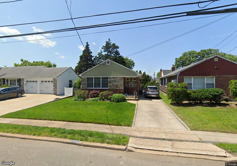 235 Emory Rd, Mineola, NY 11501 - photo 1