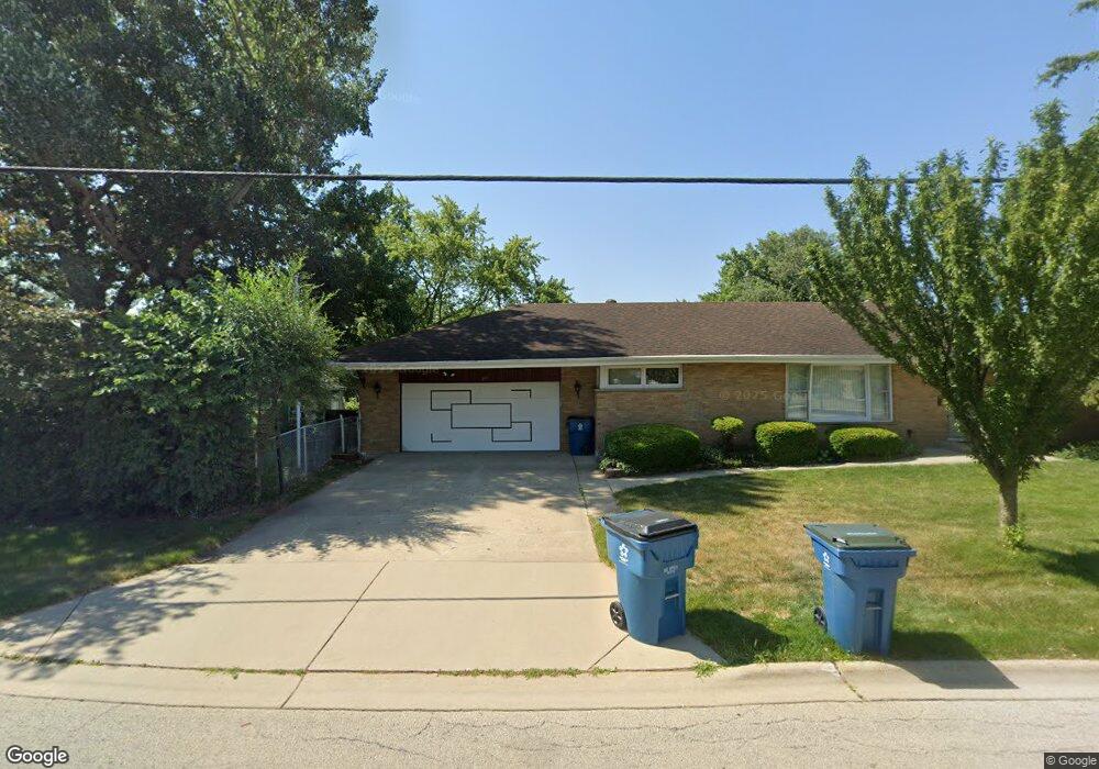 301 E Wrightwood Ave, Elmhurst, IL 60126 - photo 1