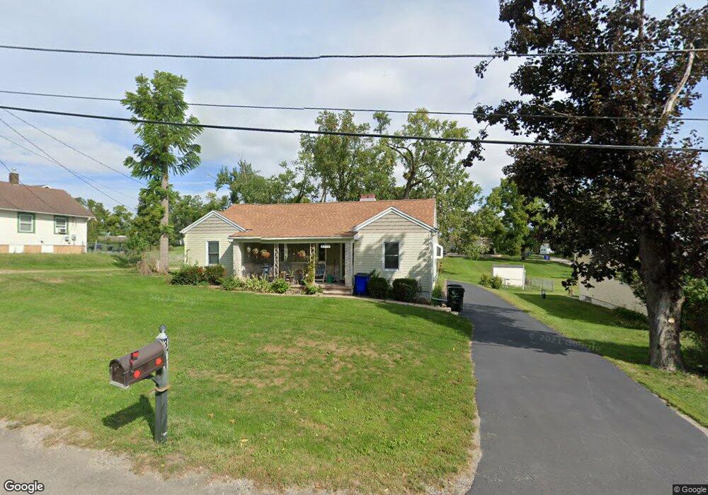 3710 E Ave NW, Cedar Rapids, IA 52405 - photo 1