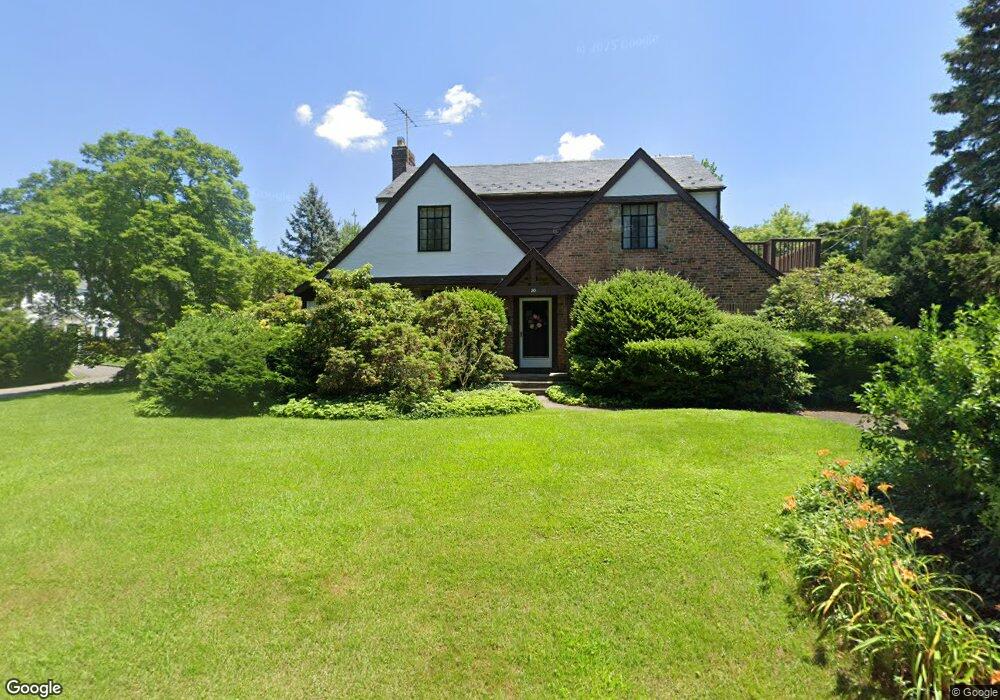 26 W Shore Rd, Manhasset, NY 11030 - photo 1