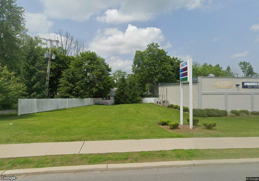 8 Jennings Rd, Hamburg, NJ 07419 - photo 1