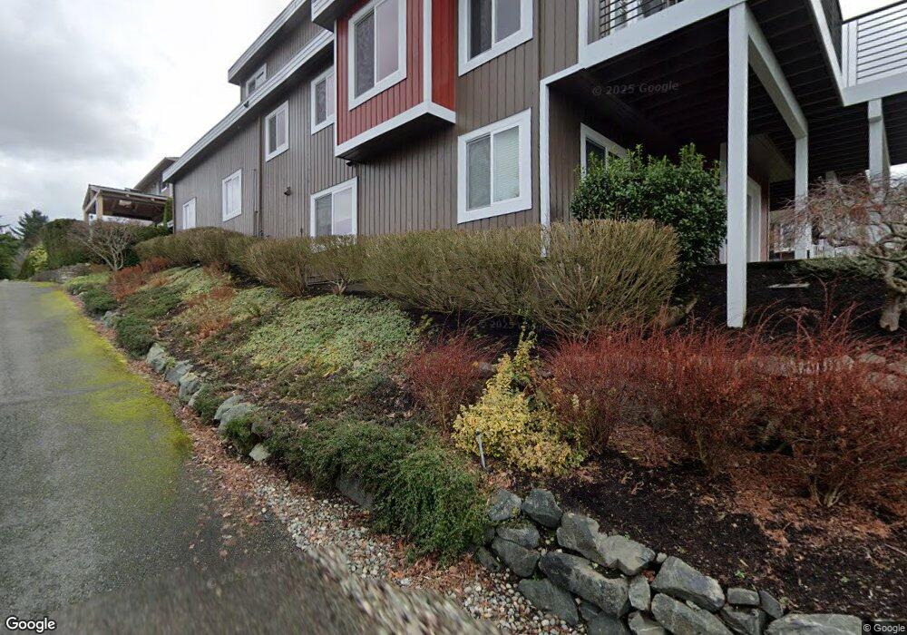 1702 Washington Ave, Mukilteo, WA 98275 - photo 1