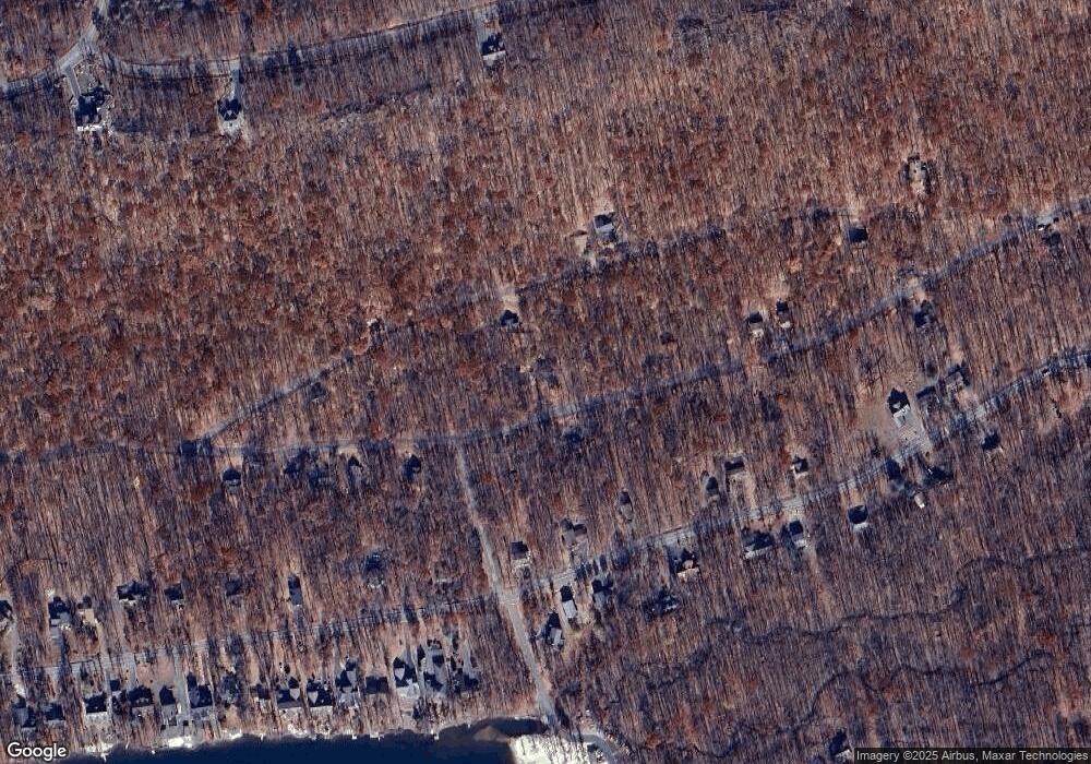 245 Iroquois Cir, Hazleton, PA 18202 - photo 1