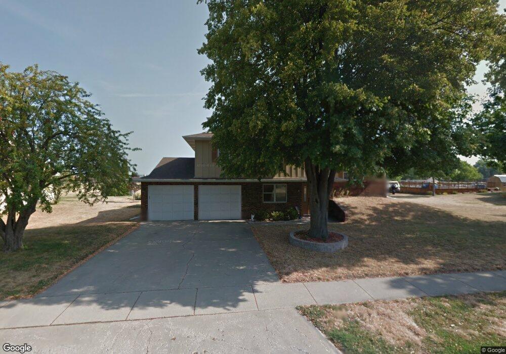 24 Eisenhower Dr, Jacksonville, IL 62650 - photo 1