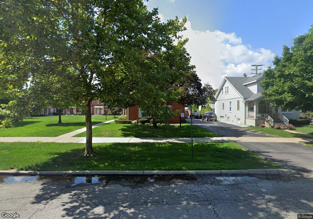 711 Saint Clair St unit 20, Grosse Pointe, MI 48230 - photo 1