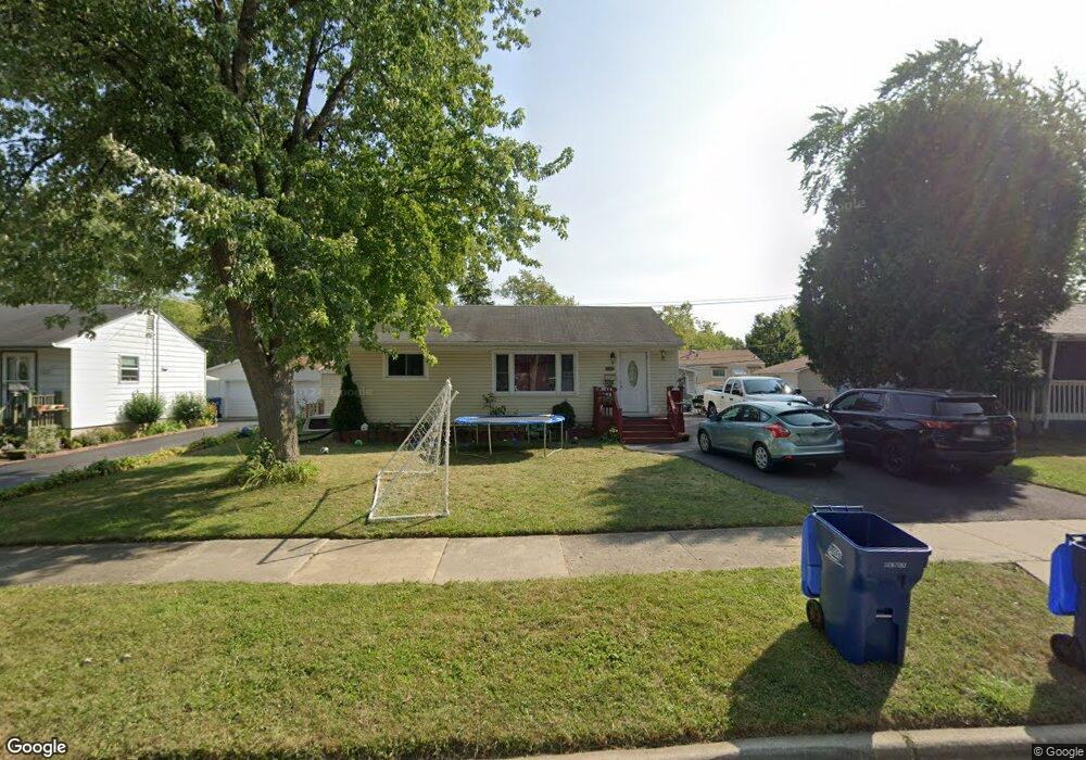 1631 Ferry St, Waukegan, IL 60087 - photo 1