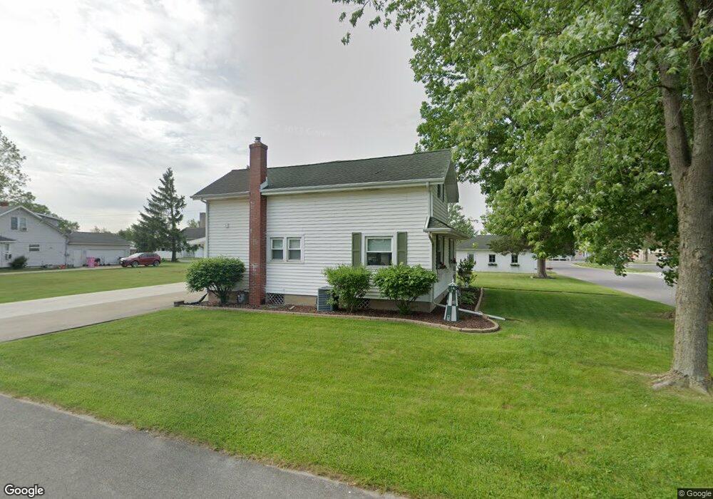 955 W Walnut St, Nappanee, IN 46550 - photo 1