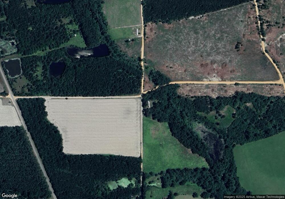 147 Sea Ln, Alma, GA 31510 - photo 1