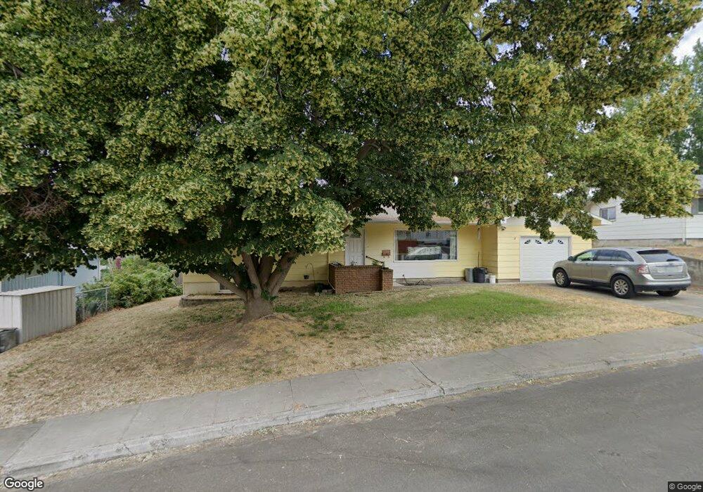 3235 SW Isaac Ave, Pendleton, OR 97801 - photo 1