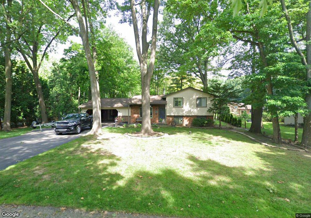 3560 Sancroft Ave, West Bloomfield, MI 48324 - photo 1