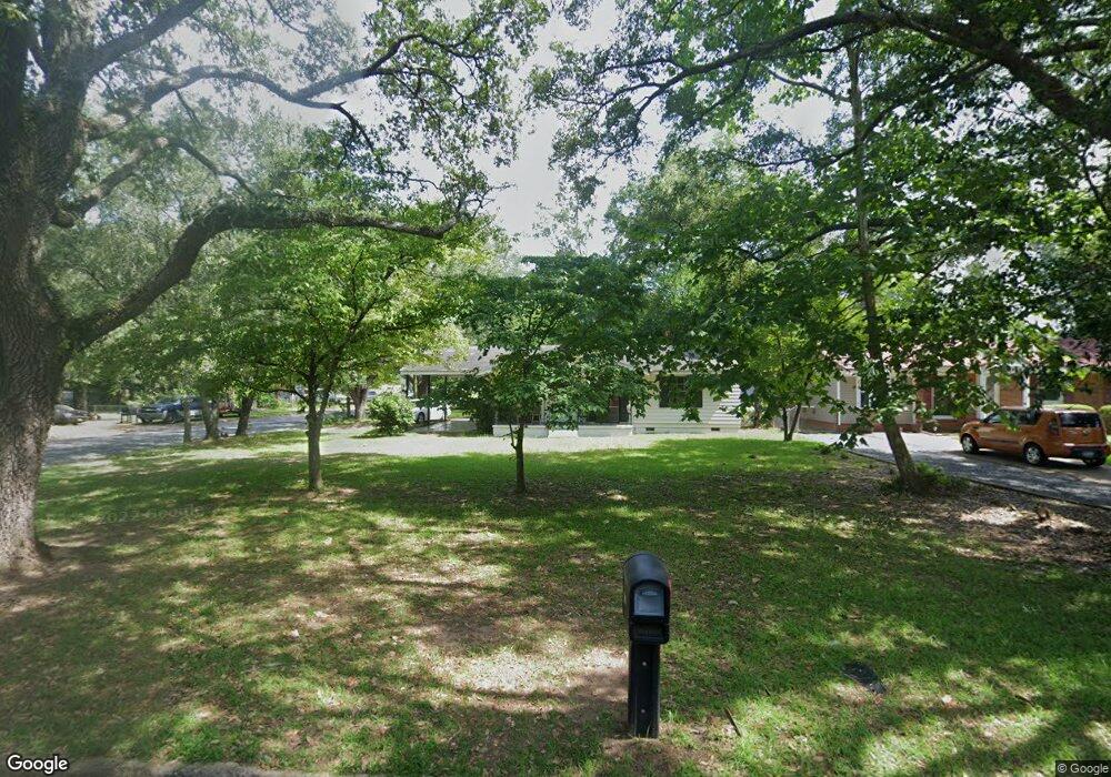 1519 Edgerly Ave, Albany, GA 31707 - photo 1