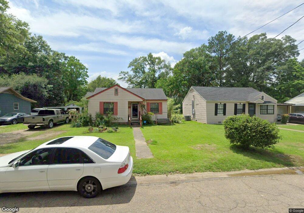 934 Poplar Dr, Laurel, MS 39440 - photo 1