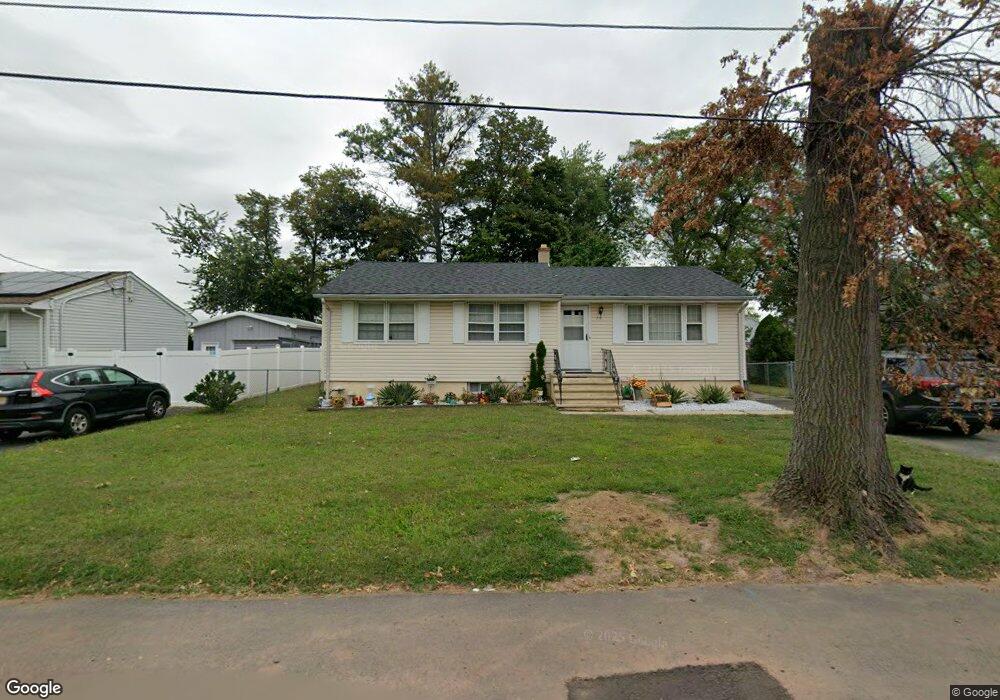 75 Newport Ave, Somerset, NJ 08873 - photo 1