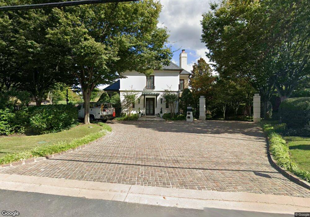 411 Chain Bridge Rd, McLean, VA 22101 - photo 1