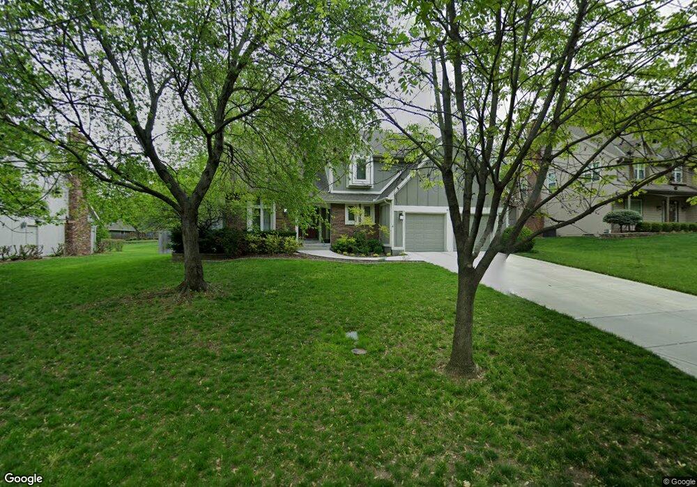 8505 Richards Rd, Lenexa, KS 66215 - photo 1