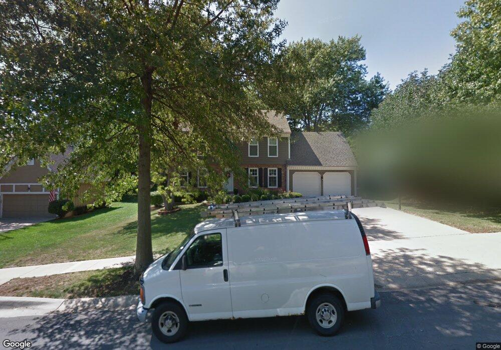 8034 Acuff Ln, Lenexa, KS 66215 - photo 1