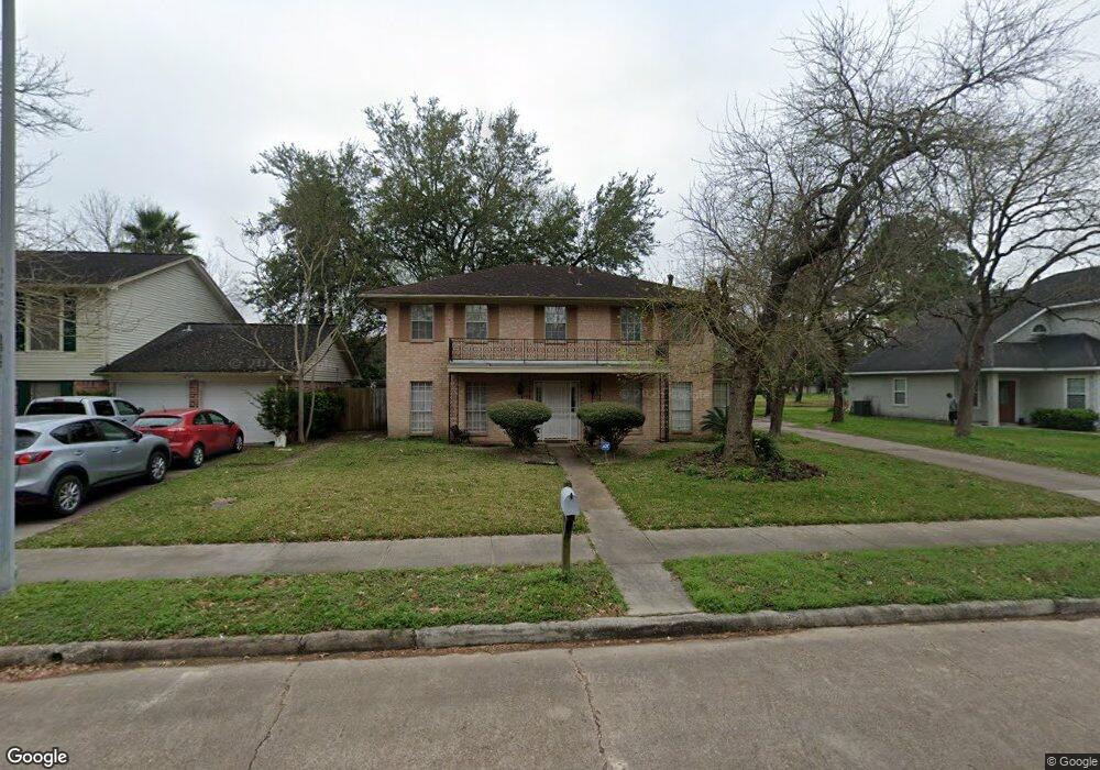 5911 Green Falls Dr, Houston, TX 77088 - photo 1