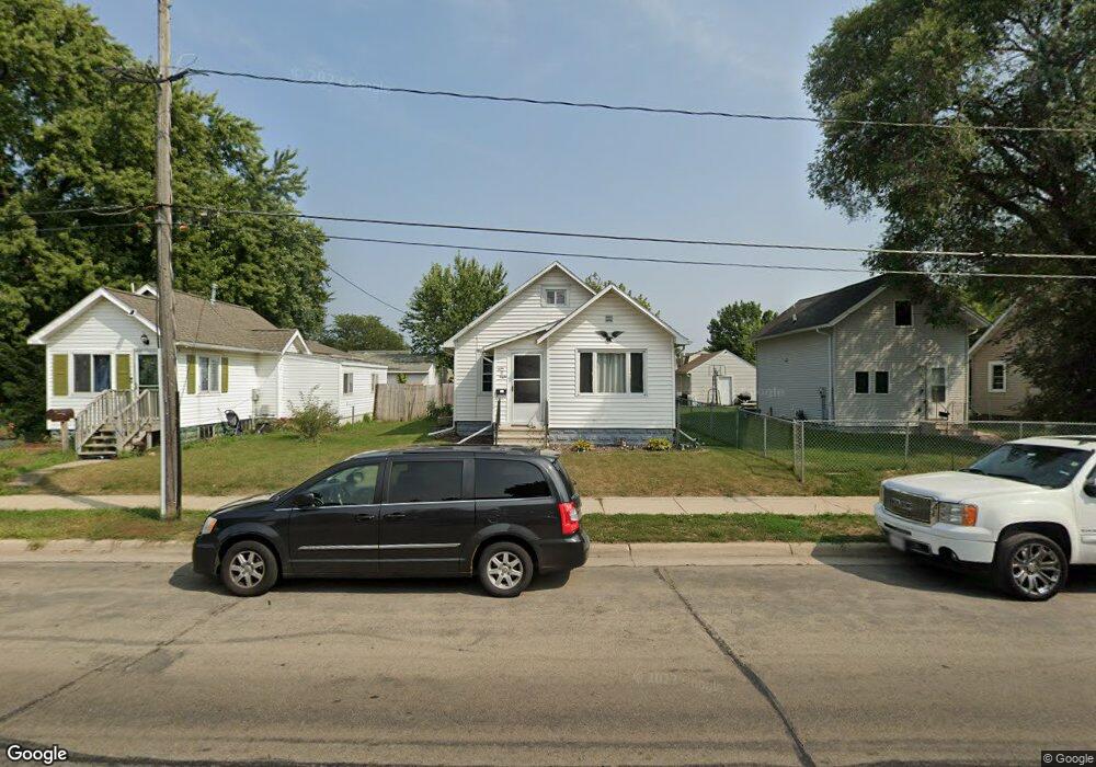 908 9th Ave SW, Austin, MN 55912 - photo 1