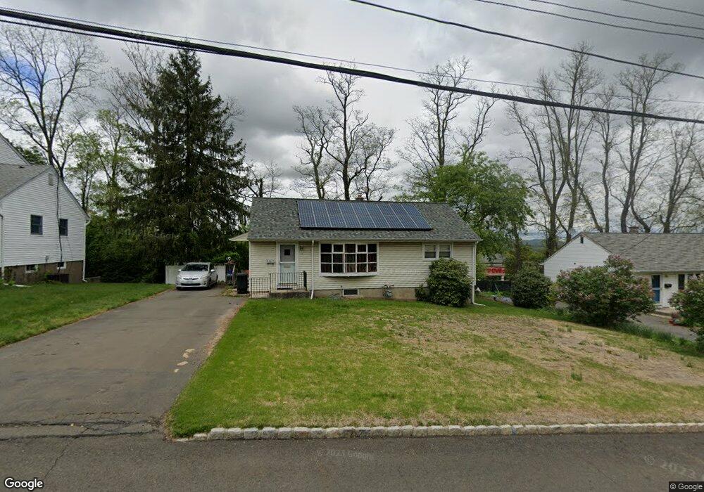 11 Elm St, Garnerville, NY 10923 - photo 1