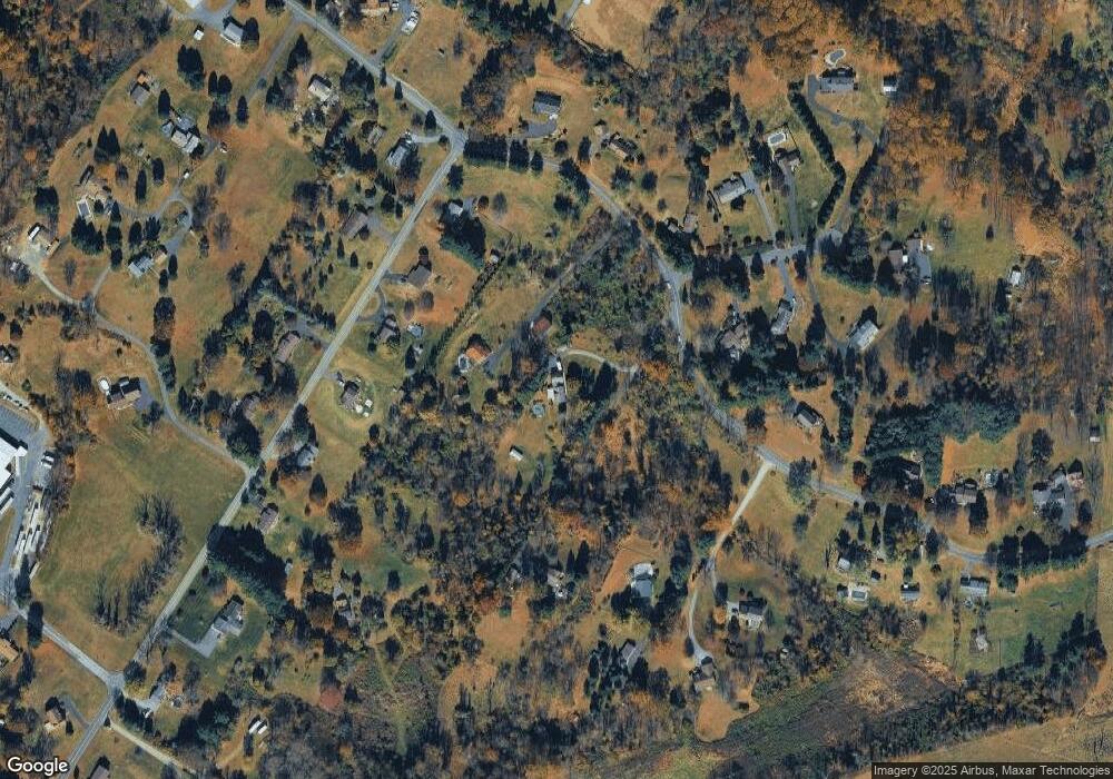 1449 Orchard Ln, Boyertown, PA 19512 - photo 1