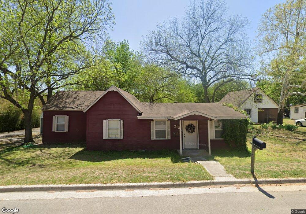 212 Soward Ave, Weatherford, TX 76086 - photo 1
