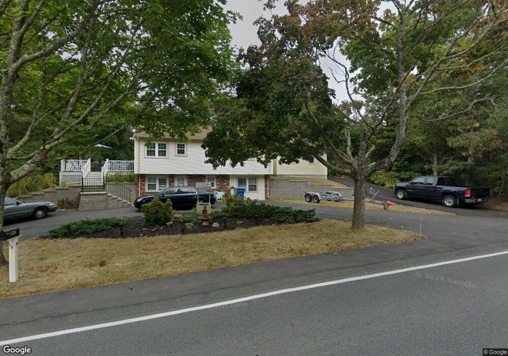 574 Carriage Shop Rd, East Falmouth, MA 02536 - photo 1