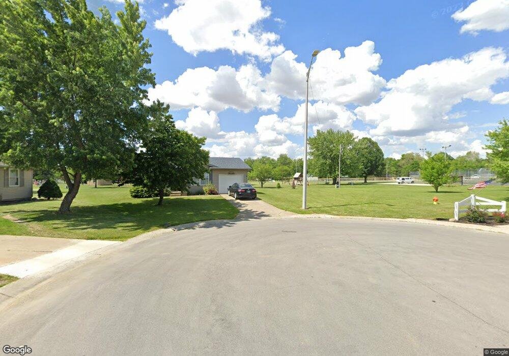 124 Parkview Dr unit 10, Warren, IN 46792 - photo 1