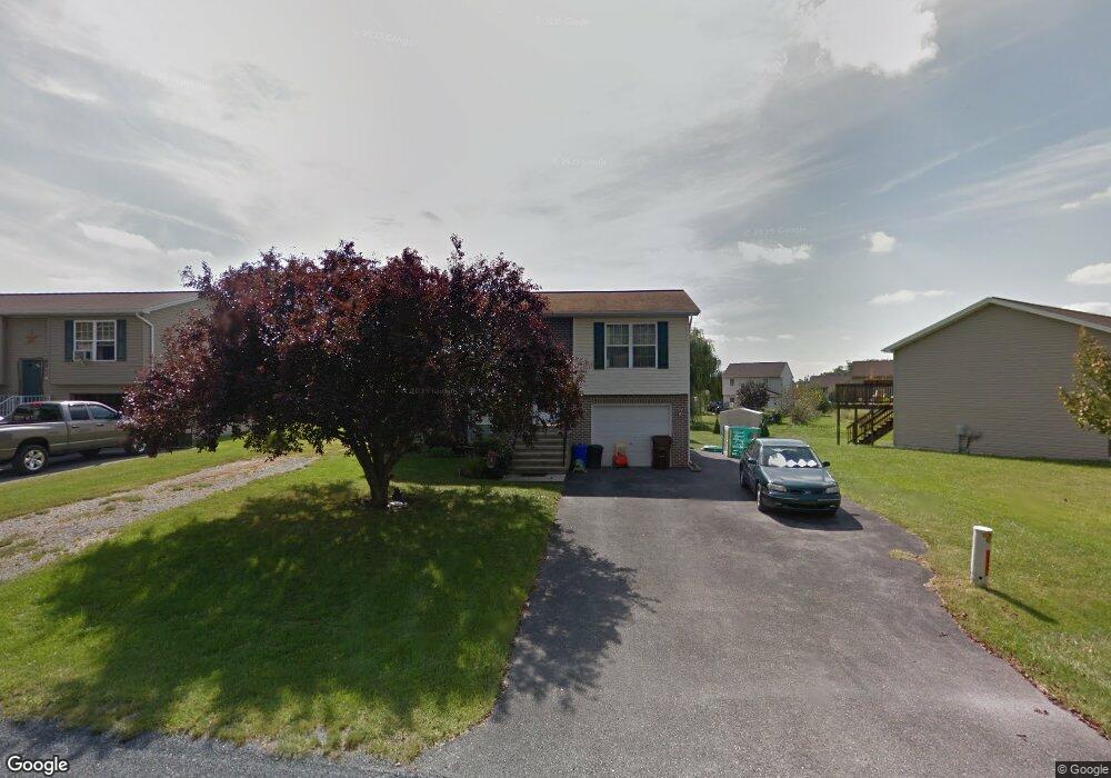 3857 Mountain Shadow Cir, Fayetteville, PA 17222 - photo 1