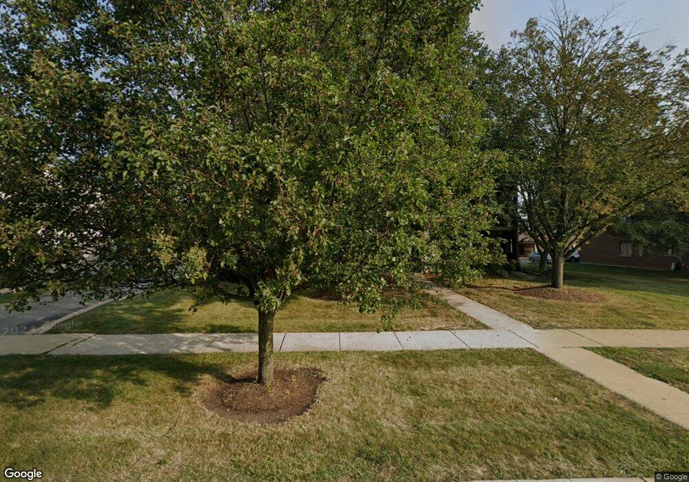 1257 Chalet Rd unit 101, Naperville, IL 60563 - photo 1