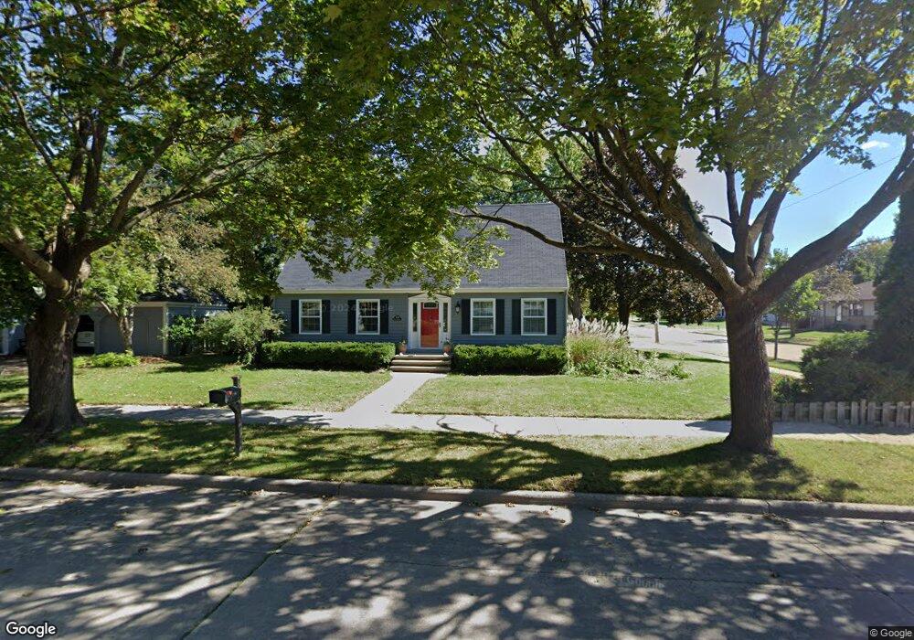 1700 N Edgewood Ave, Appleton, WI 54914 - photo 1