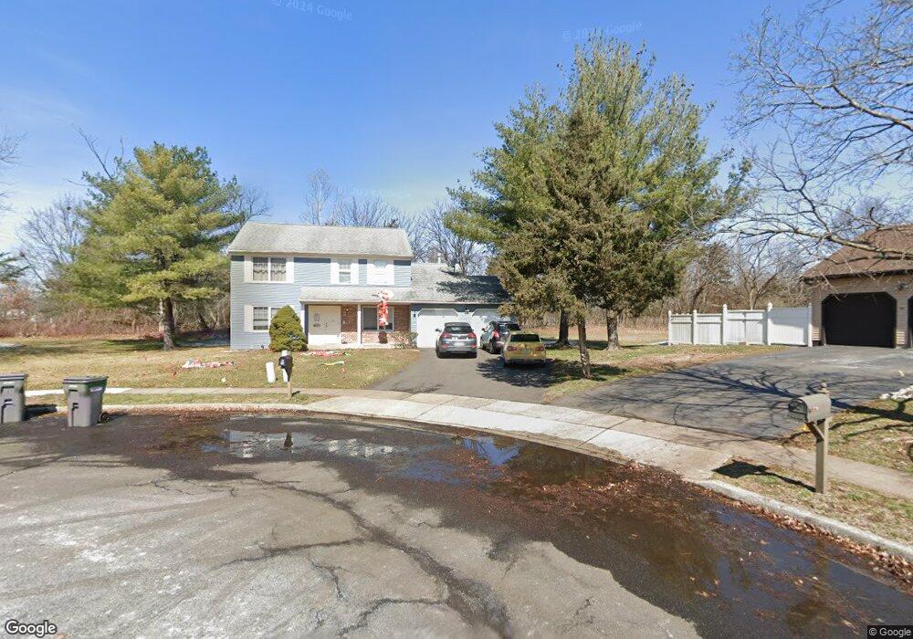 39 Independence Ct, Piscataway, NJ 08854 - photo 1