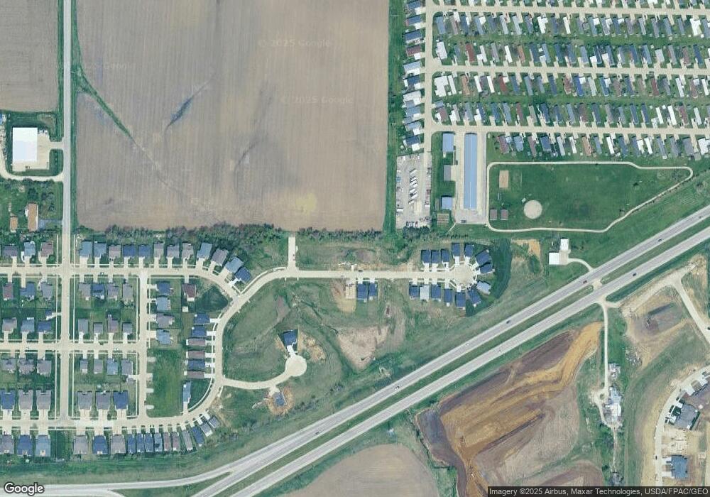 4936 Dostal Ct SW, Cedar Rapids, IA 52404 - photo 1