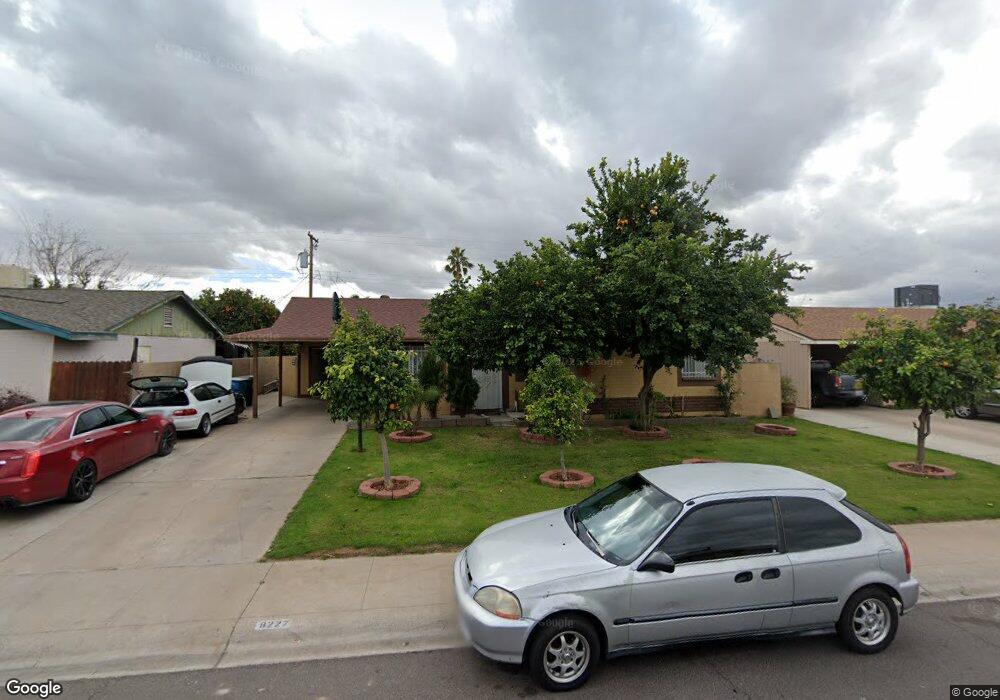 8227 W Clarendon Ave, Phoenix, AZ 85033 - photo 1