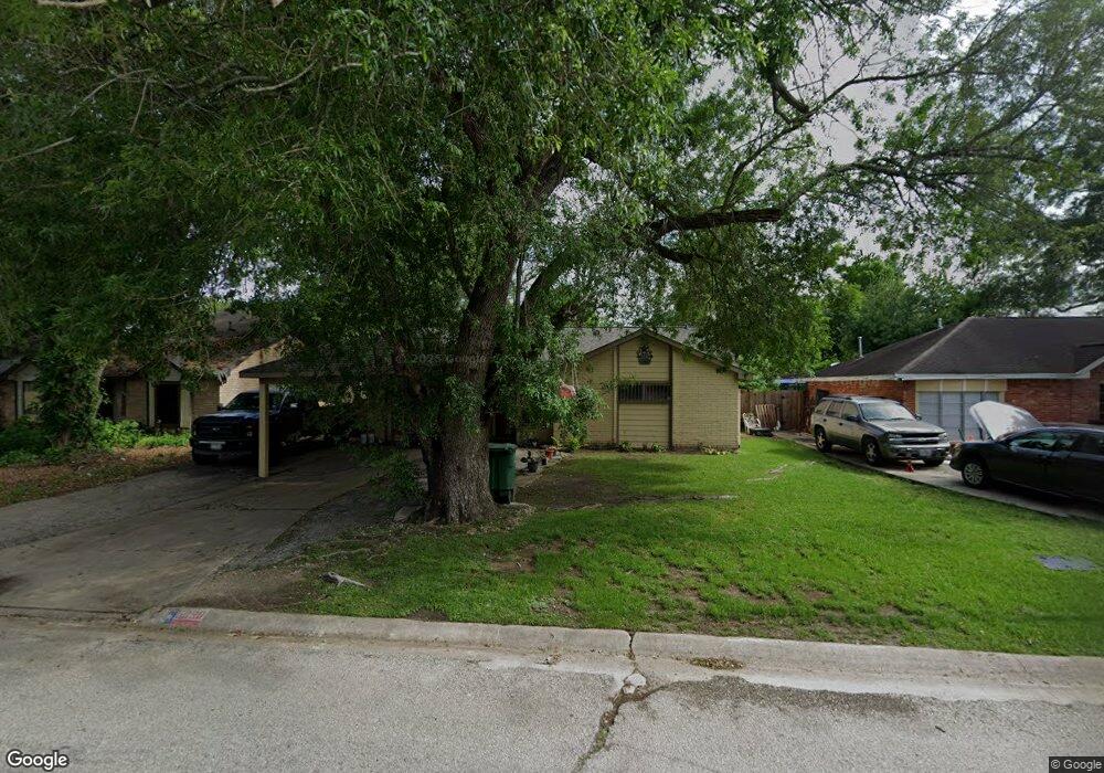 5630 Maywood Dr, Houston, TX 77053 - photo 1
