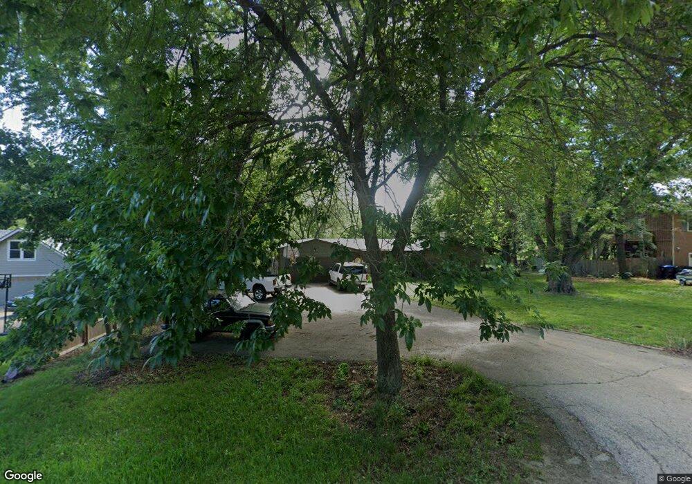 3600 SW Nottingham Rd, Topeka, KS 66614 - photo 1