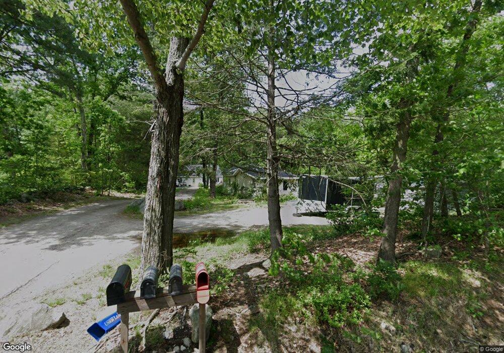 256 Hampstead Rd, Derry, NH 03038 - photo 1