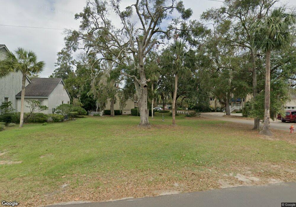 409 Butler Ave, St. Simons Island, GA 31522 - photo 1