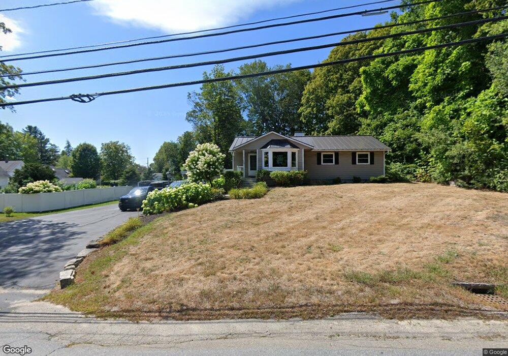 140 N Main St, Wolfeboro, NH 03894 - photo 1