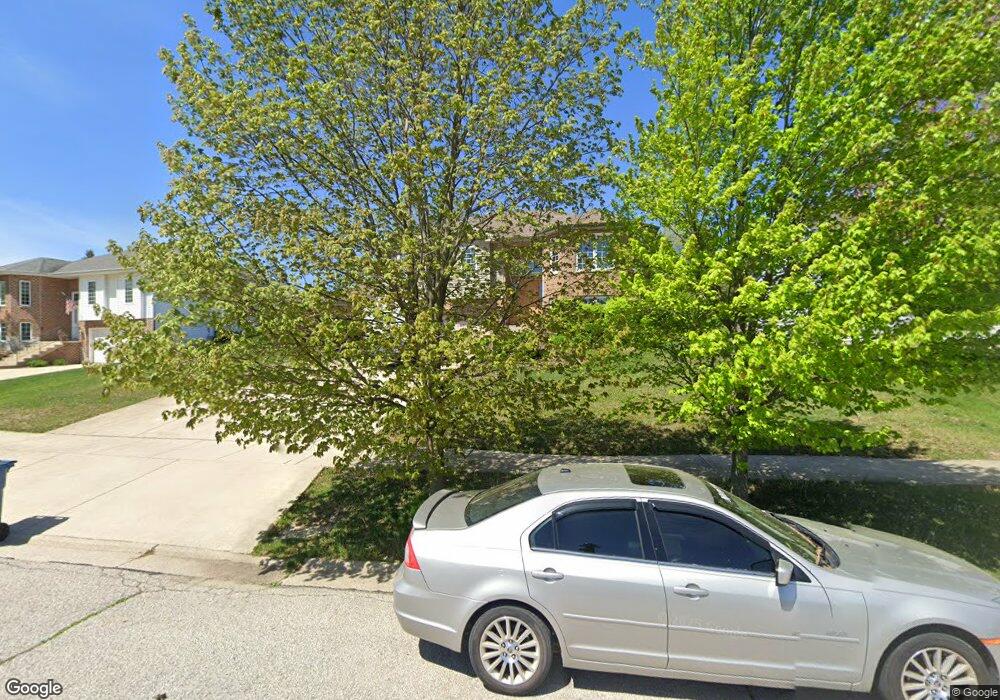 1045 Doe Path Ln, Crown Point, IN 46307 - photo 1