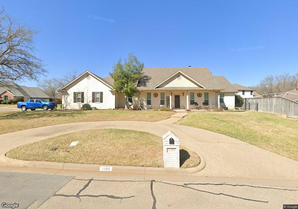 1100 Brook Ln, Cleburne, TX 76033 - photo 1