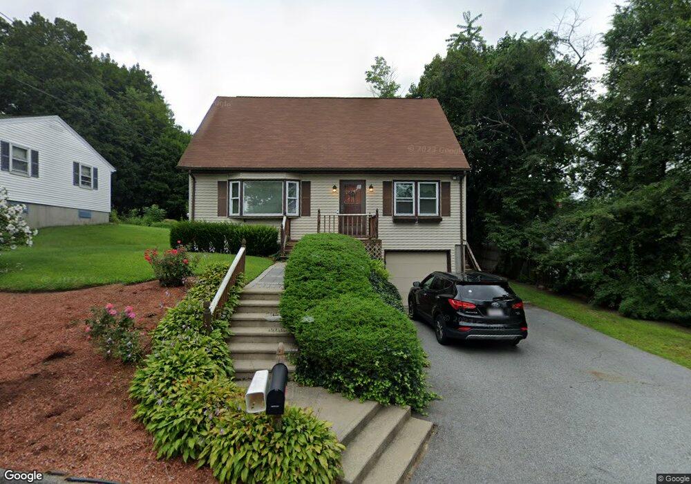 4 Tucker St, Worcester, MA 01606 - photo 1