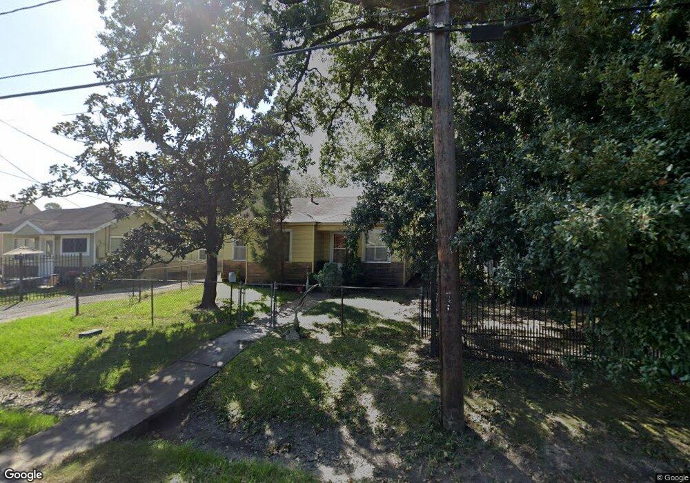 314 Melbourne St, Houston, TX 77022 - photo 1