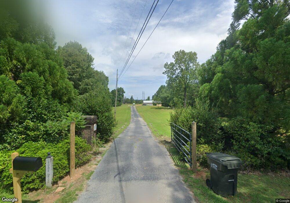 1270 Crestview Dr, Elberton, GA 30635 - photo 1