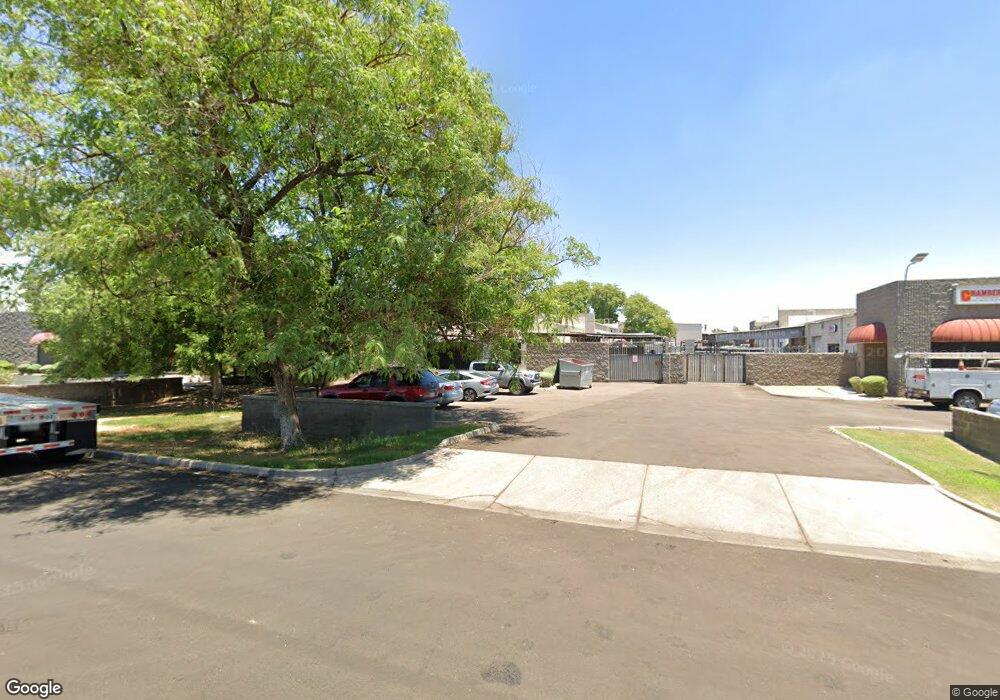 6069 N 57th Dr, Glen Dale, AZ 85301 - photo 1