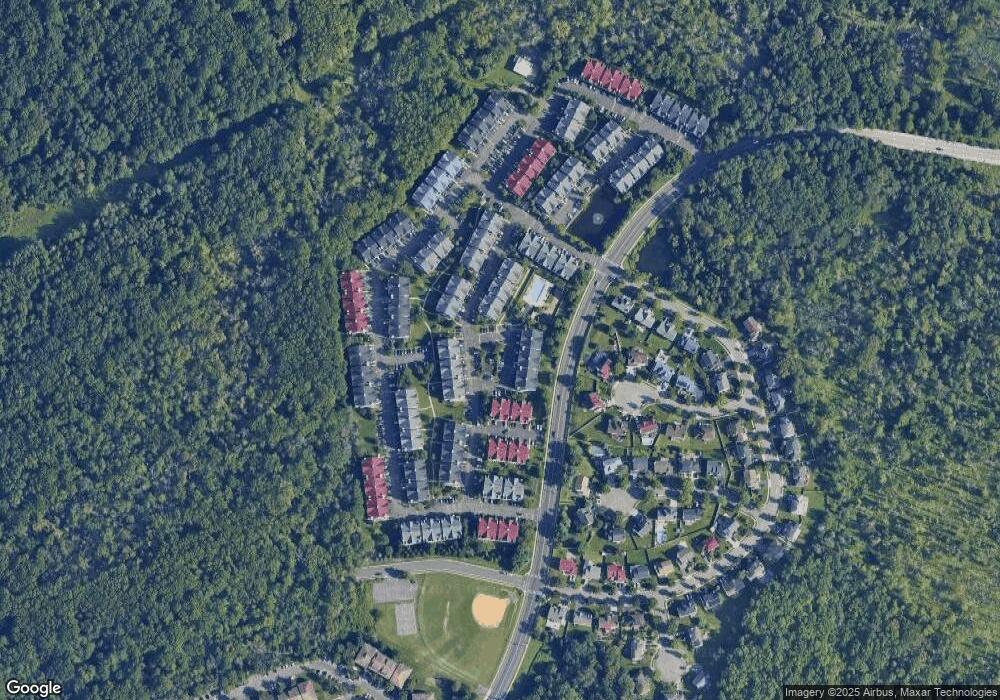 3 Edinburgh Ct, Edison, NJ 08820 - photo 1